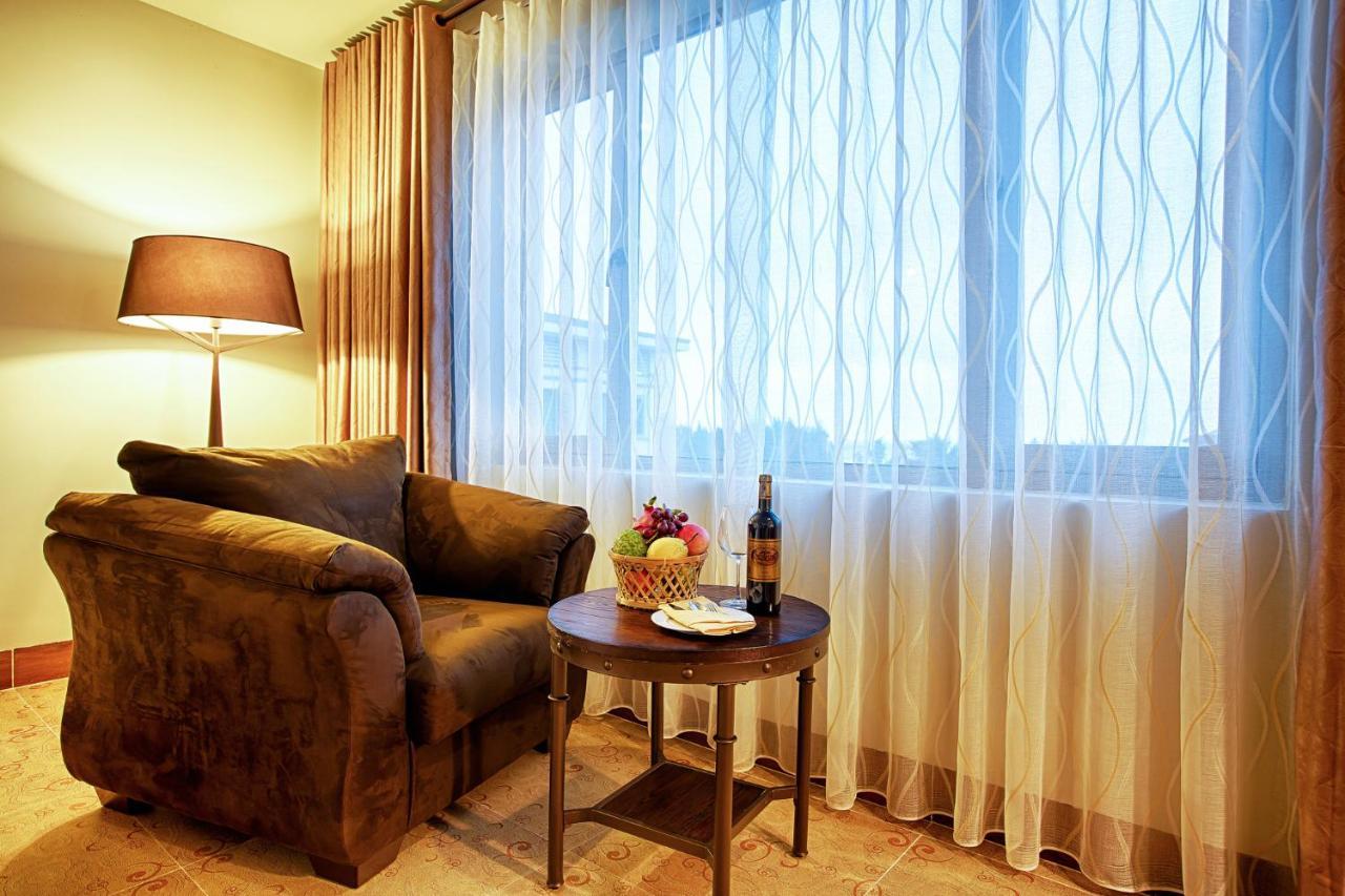 Nghi Son Hotel Hai Thuong Exterior photo